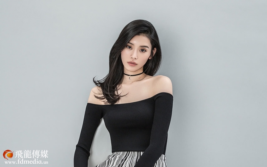 何猷君被曝向奚梦瑶奢华求婚:清空三层楼,买99999朵玫瑰布置