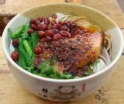 「大嘴搜食」云南风味，一根米线串起乡愁